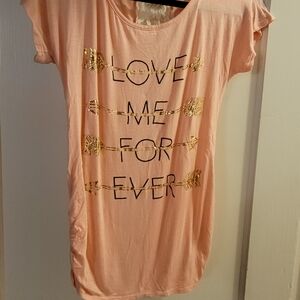 Pink Free Kisses t-shirt white lace back strip size M